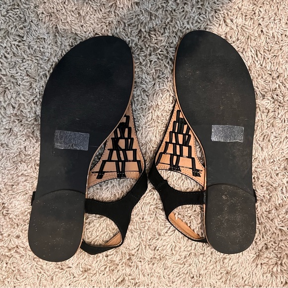 Sandals - Picture 3 of 3